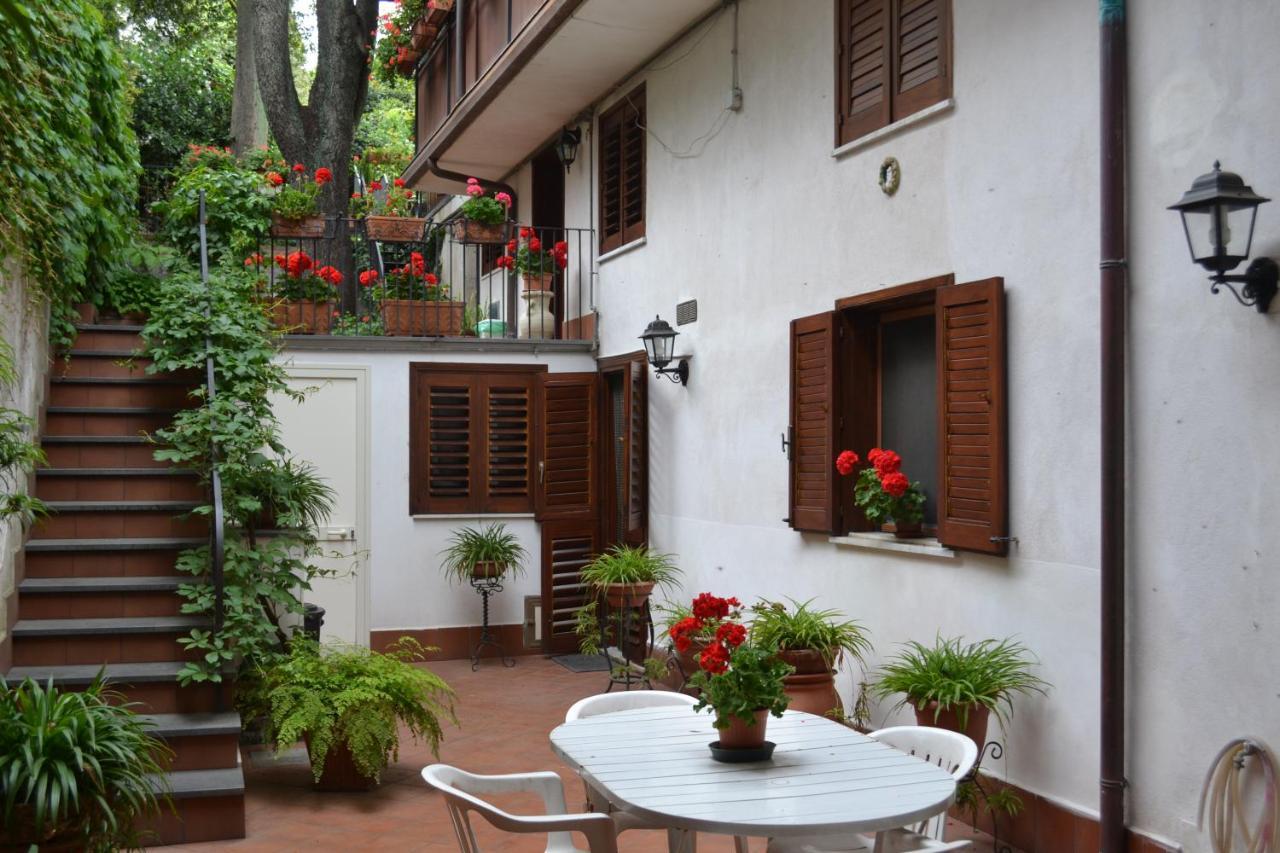 Villa Rosa Etna Apartments Zafferana Etnea Zimmer foto